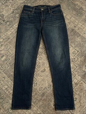 Old Navy Mid Rise Wow Boyfriend Jeans Size 4